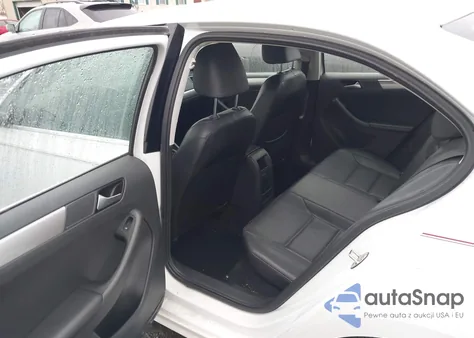 2017 Volkswagen Jetta 1.4T Se from USA, damaged, VIN 3VWDB7AJ9HM326140